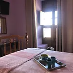 Casona La Orilla 1908 Bed & Breakfast