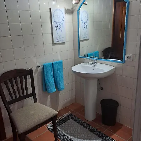Casona La Orilla 1908 Bed & Breakfast Tias